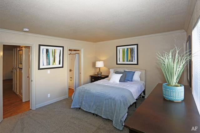 Apartment for rent at 150 W Main St #53, Richardson, TX 75081