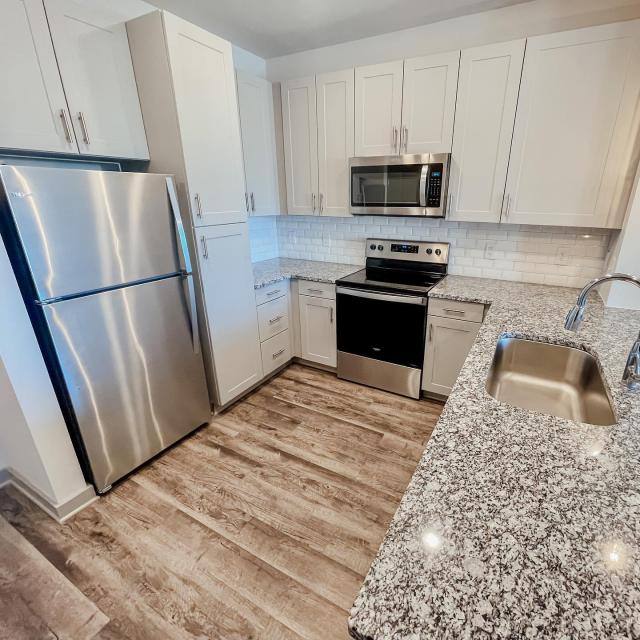 Apartment for rent at 1614 Hill St 906 N Highway 161 #53, Grand Prairie, TX 75050
