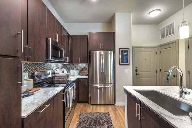 Apartment for rent at 2811 Kirby Dr #53, Houston, TX 77098