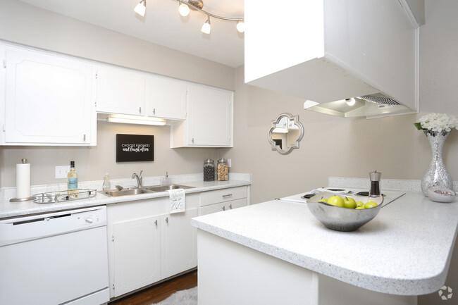 Apartment for rent at 1001 Sherman St #53, Richardson, TX 75081