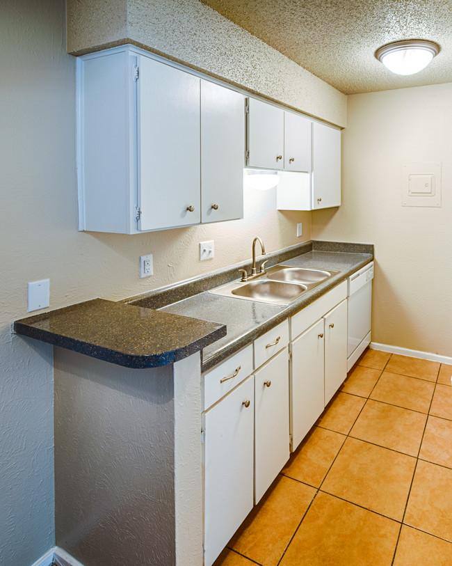 Condo for rent at 808 Travis St #53, Houston, TX 77002
