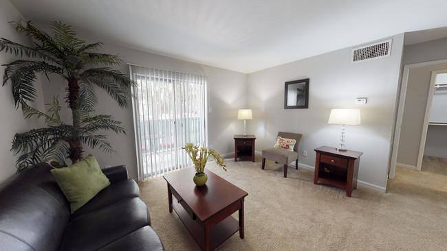 Apartment for rent at 2010 S Cesar Chavez Blvd #53, Dallas, TX 75215