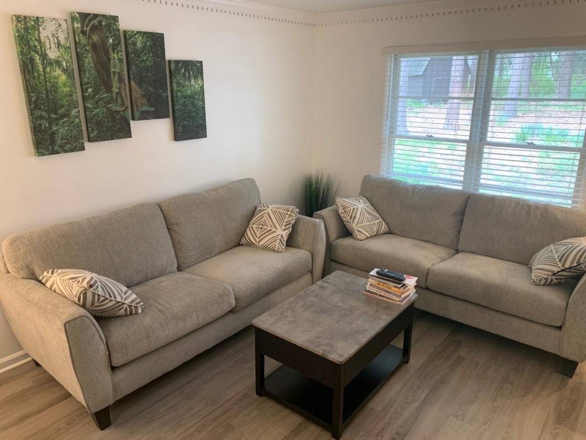 Apartment for rent at 8416 Castlekeep Rd, Charlotte, NC 28226