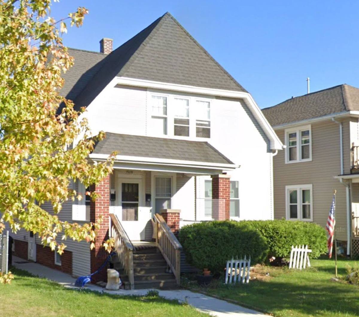 Townhouse for rent at 1909 Thurston Ave, Racine, WI 53403