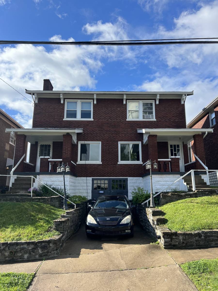 Apartment for rent at 40 Lumley Ave, Fort Thomas, KY 41075