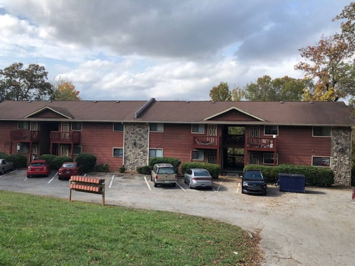 Apartment for rent at 305 Valley View Ave, Chattanooga, TN 37415