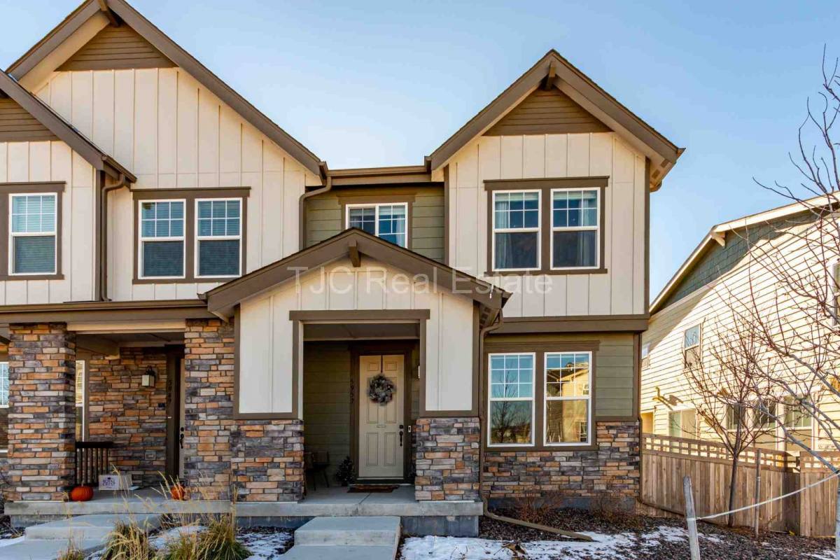 House for rent at 5957 N Liverpool St, Aurora, CO 80019