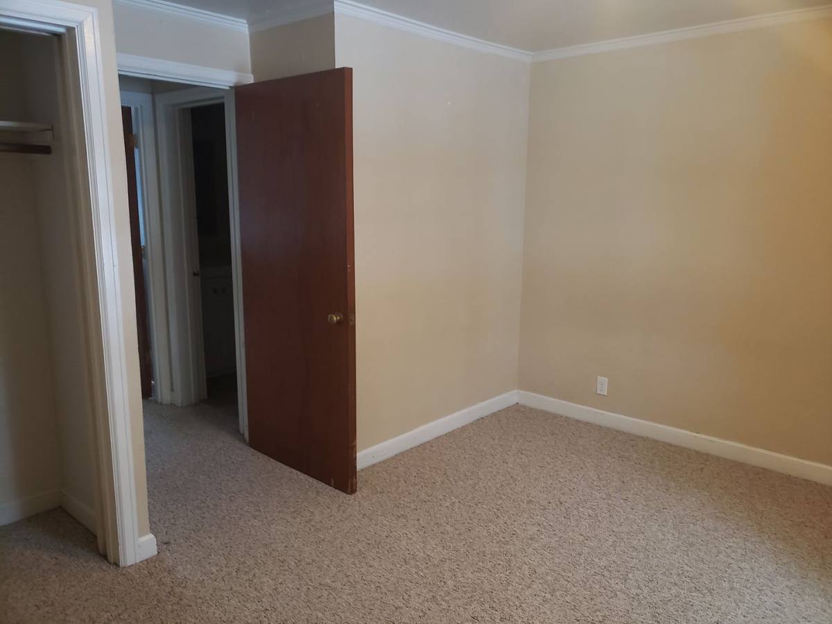 Apartment for rent at 371 1st St, Port Edwards, WI 54469