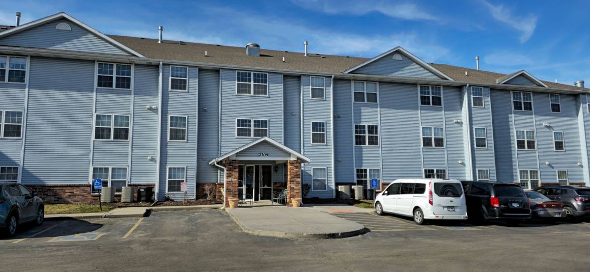 Apartment for rent at 2315 Greenwald St, Bellevue, NE 68123