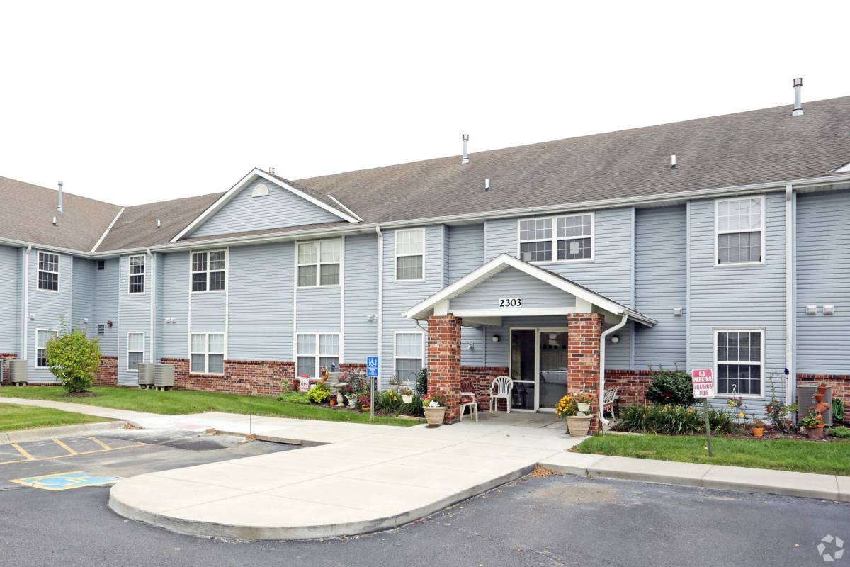 Apartment for rent at 2315 Greenwald St, Bellevue, NE 68123