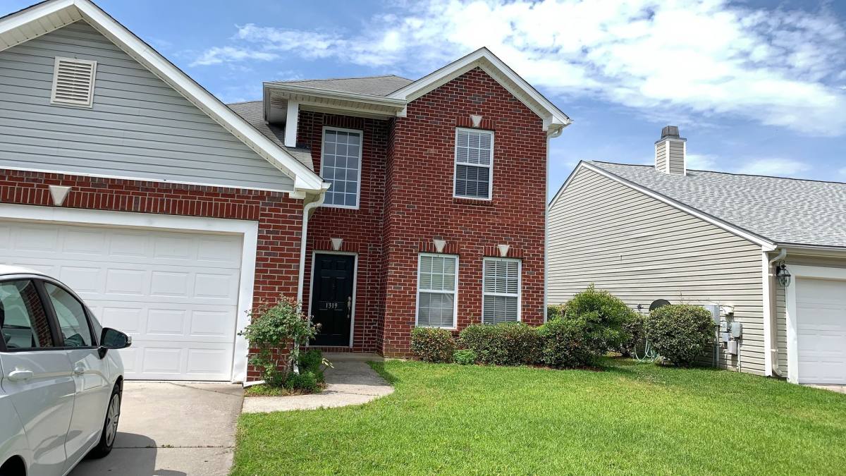 House for rent at 1319 Brighton Ave, Myrtle Beach, SC 29588