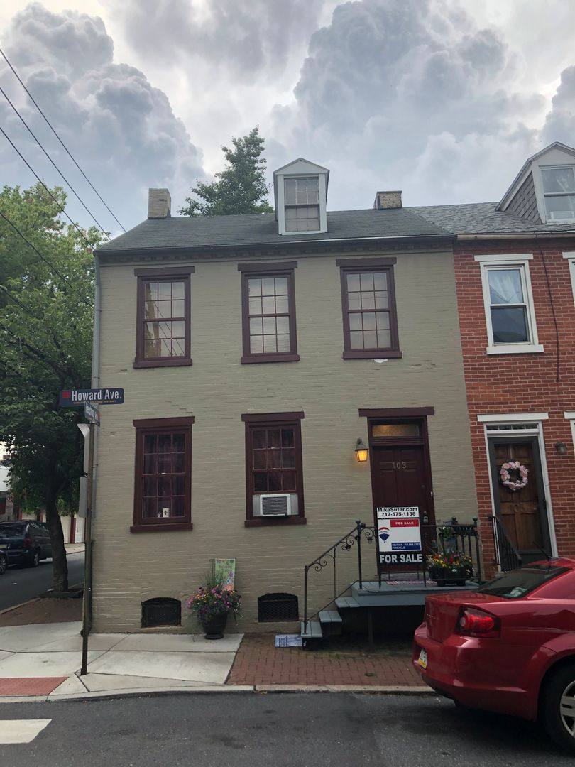 Apartment for rent at 103 Howard Ave, Lancaster, PA 17602