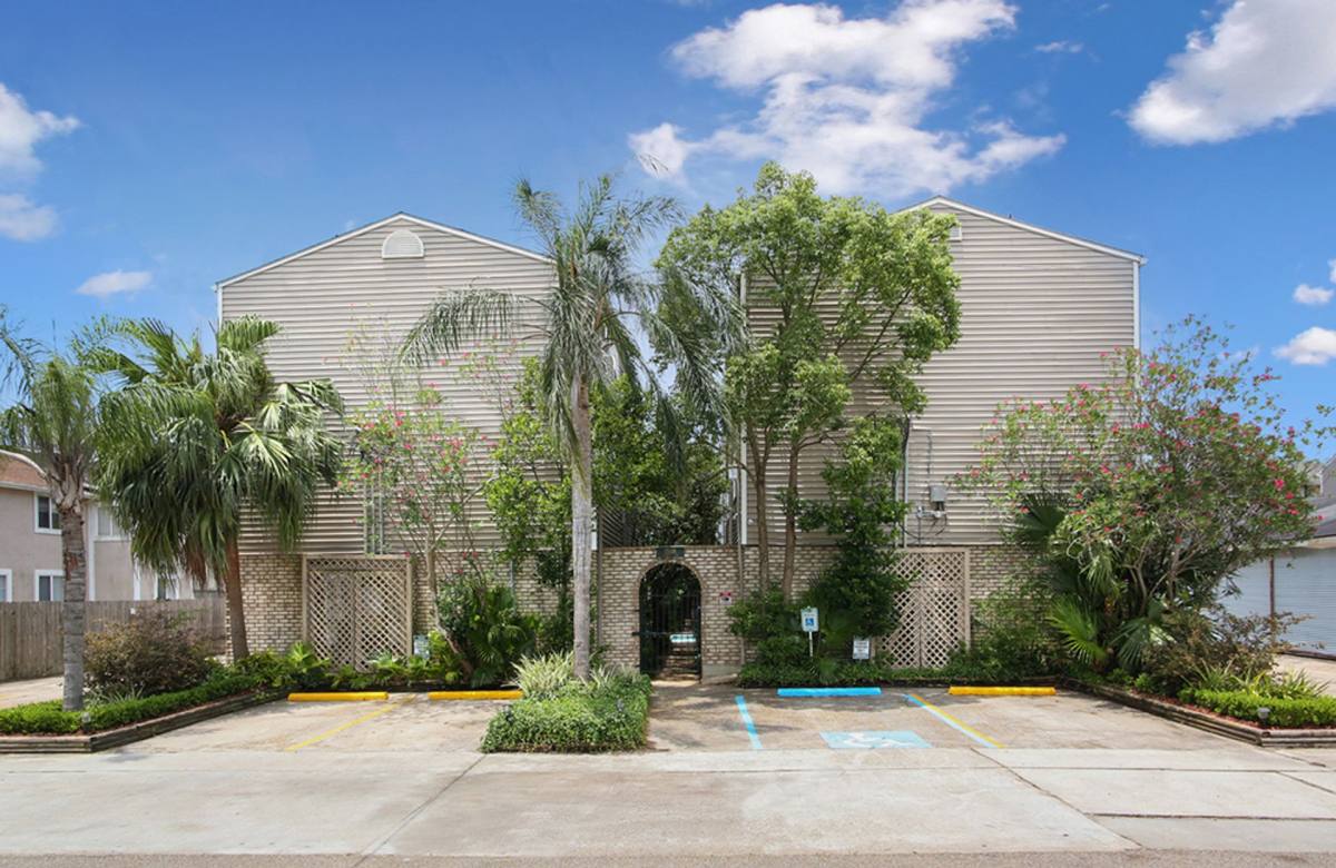 Apartment for rent at 1508 Seminole, Metairie, LA 70005
