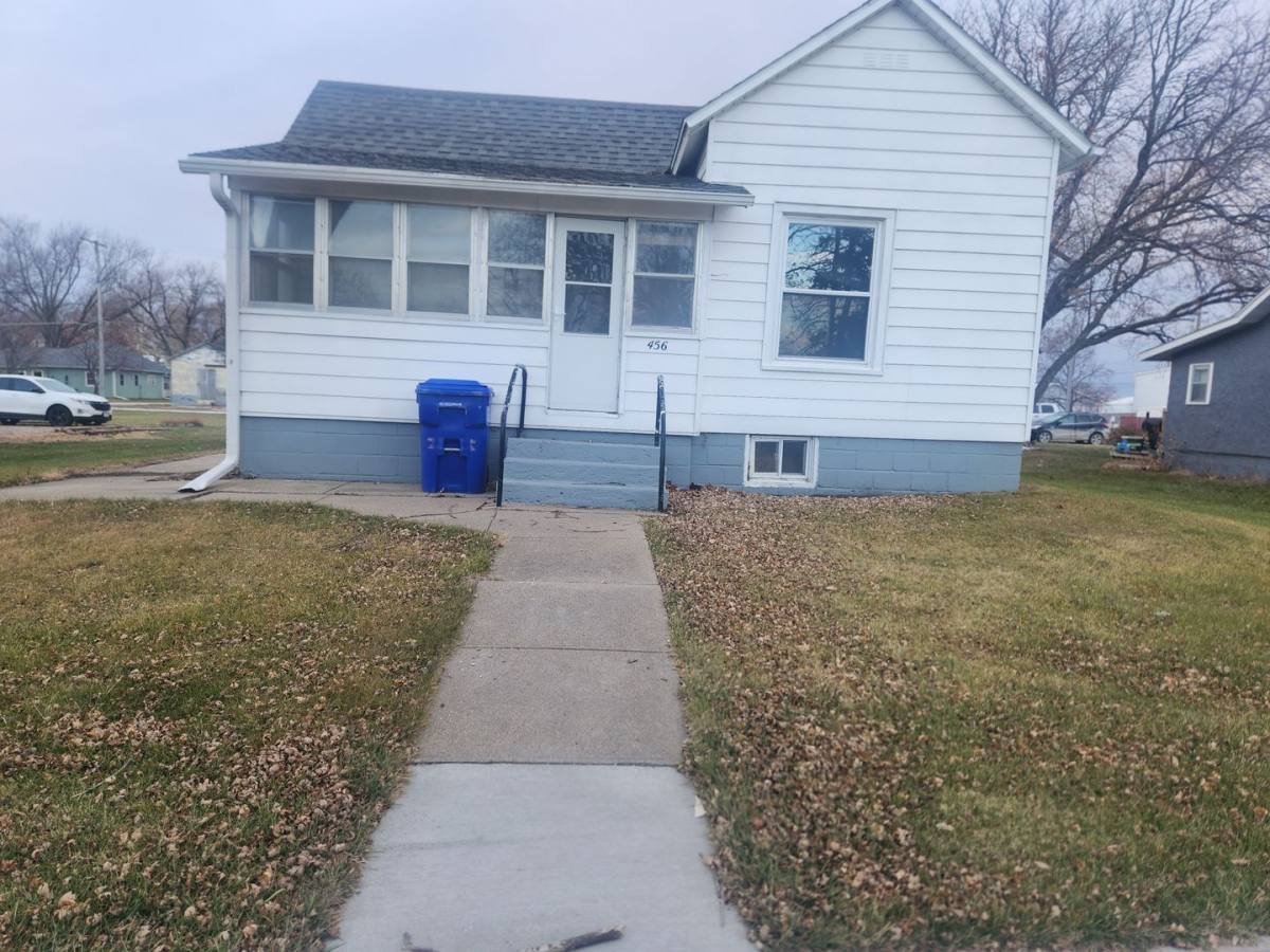 House for rent at 456 S Walnut St, Avoca, IA 51521