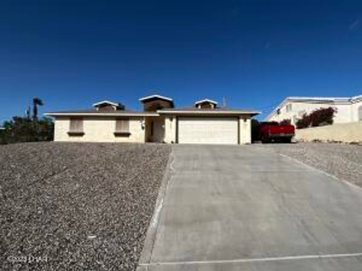 House for rent at 3785 Beachview Dr, Lake Havasu City, AZ 86406