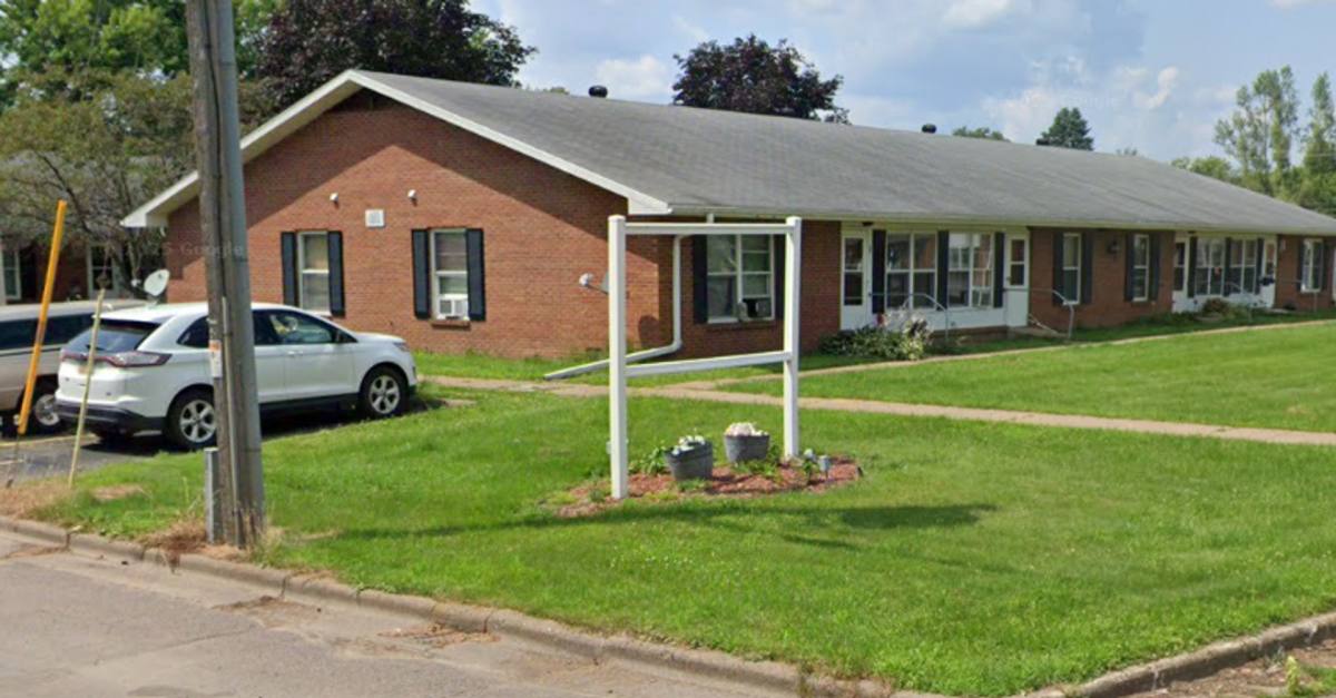 Apartment for rent at 461 Grant St, Stanley, WI 54768