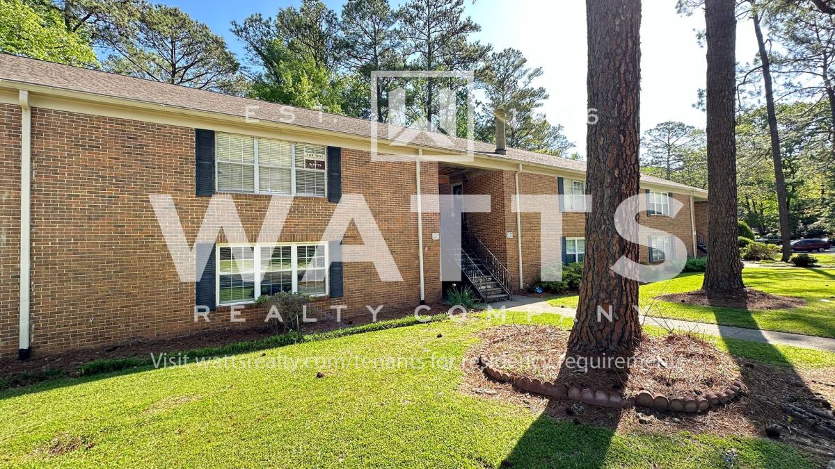 Condo for rent at 2075 Montreat Circle, Birmingham, AL 35216