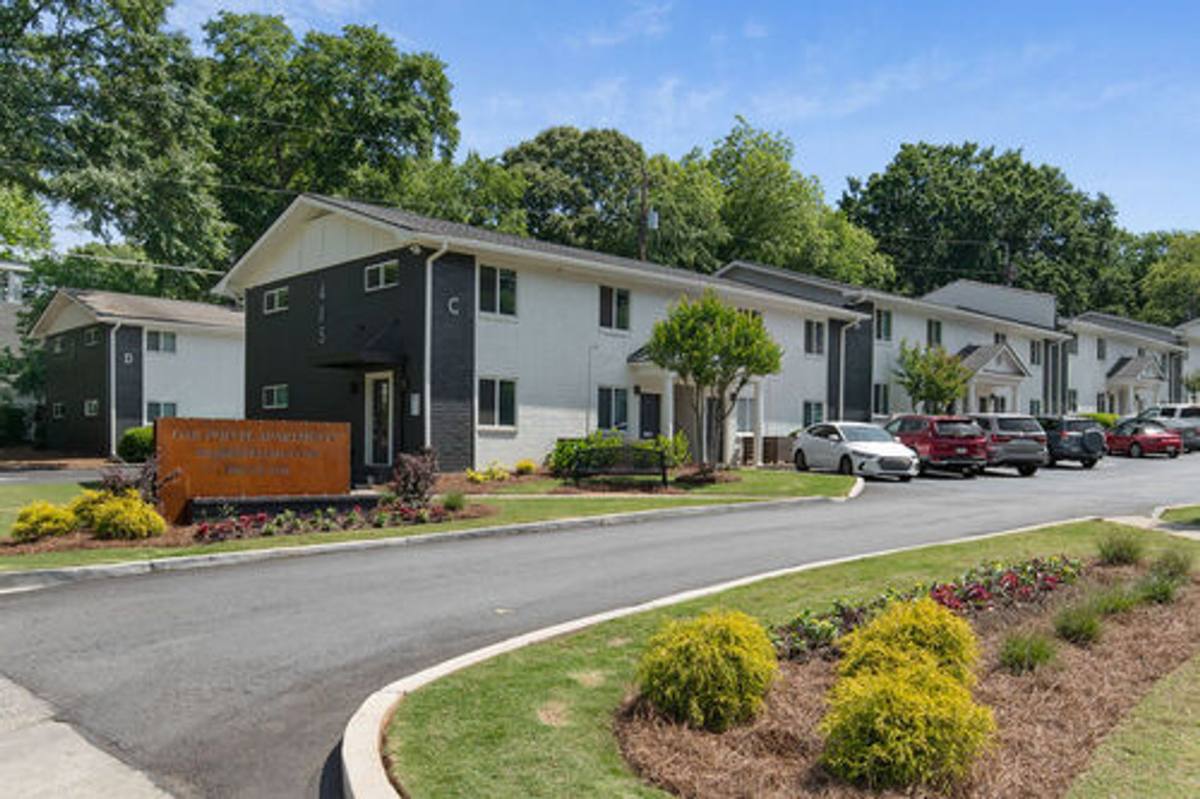 Apartment for rent at 469 Oakdale Rd, Atlanta, GA 30307
