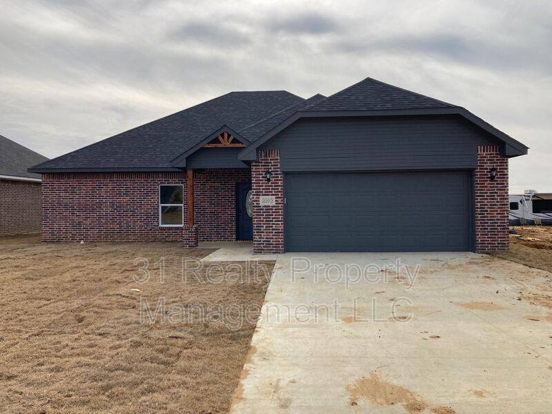 House for rent at 5565 Neptune Ave, Durant, OK 74701