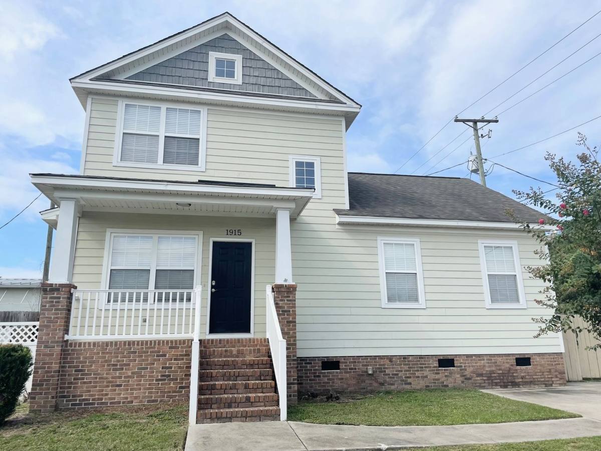 House for rent at 1915 Kennedy St, Columbia, SC 29205