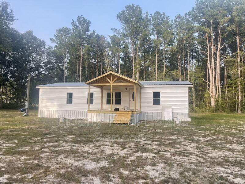 House for rent at 163 Wilds Rd NE, Glennville, GA 30427