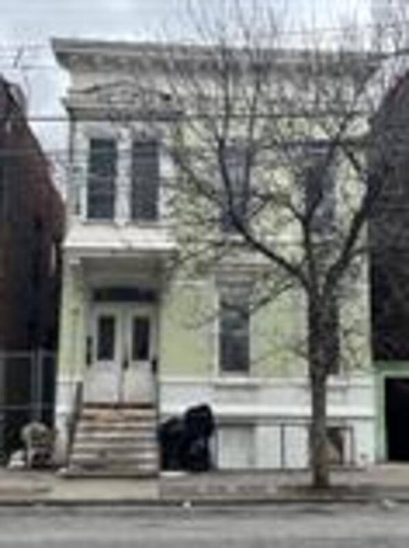 Apartment for rent at 3038 6th Ave #1R, Troy, NY 12180