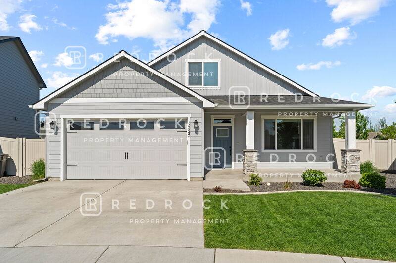 House for rent at 1725 N Meyers Court, Greenacres, WA 99016