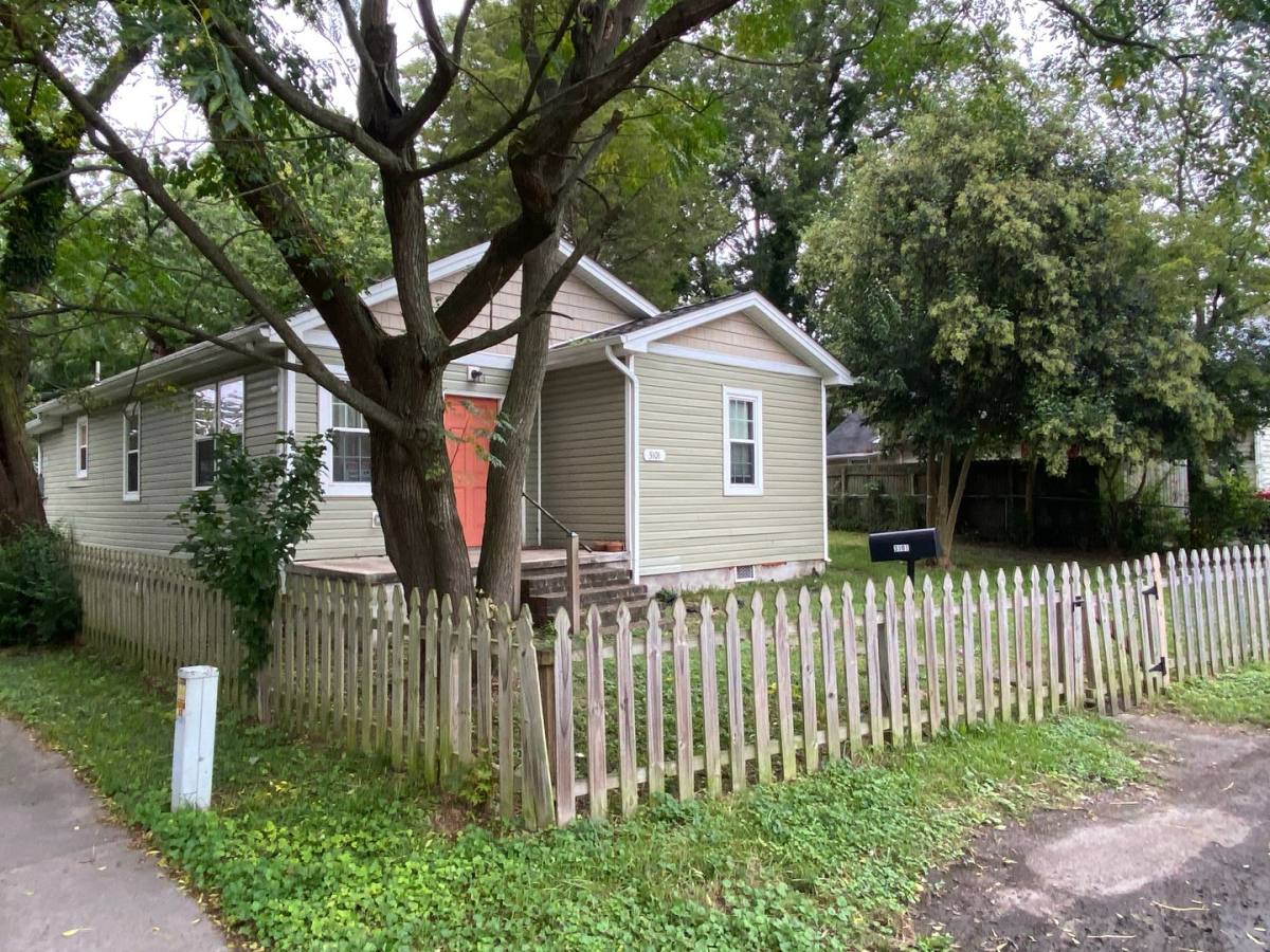 House for rent at 3101 Hurley Ave, Chesapeake, VA 23325