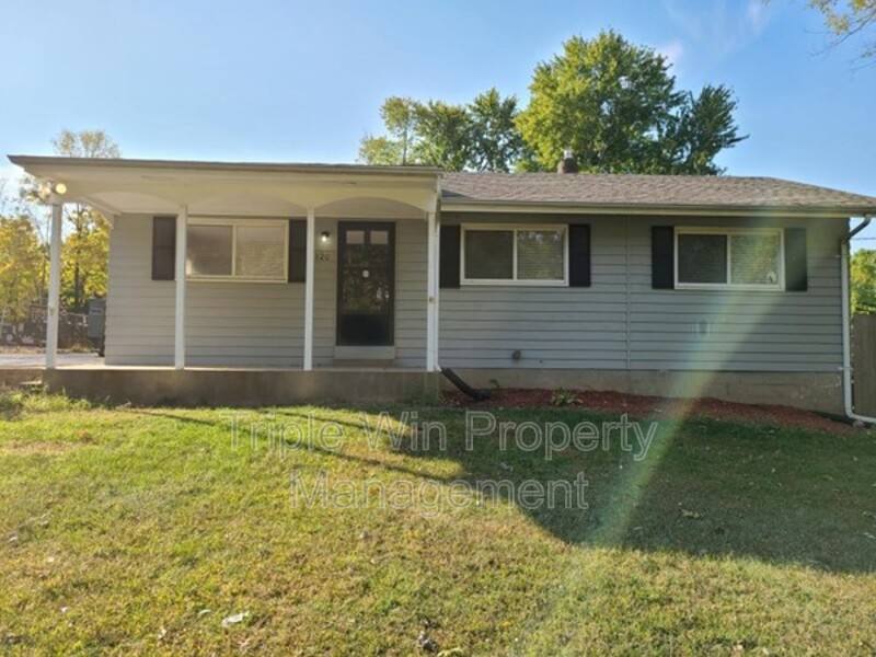 House for rent at 1920 Redman Rd, Saint Louis, MO 63138