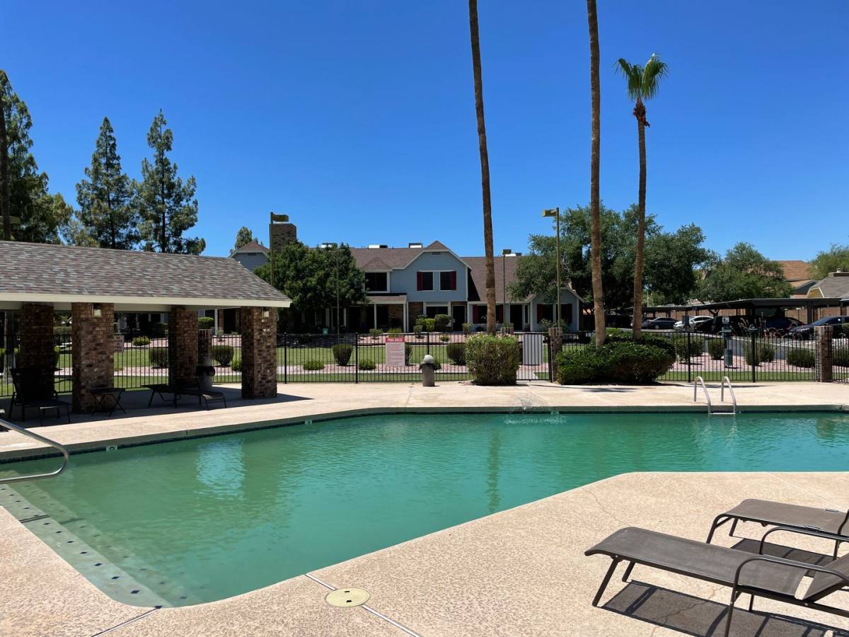 Townhouse for rent at 4835 E McNeil St, Phoenix, AZ 85044