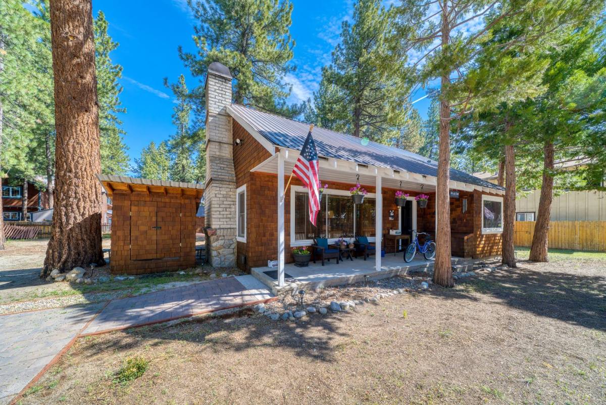 House for rent at 809 Merced Ave, South Lake Tahoe, CA 96150