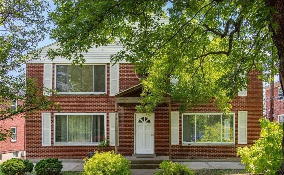 Apartment for rent at 4278 Catalpa Dr, Dayton, OH 45405