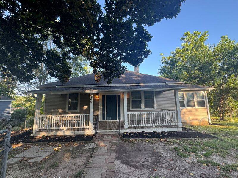 House for rent at 926 2nd Ave, Greenville, SC 29611