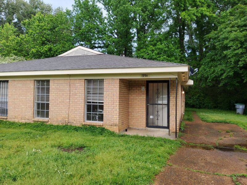 House for rent at 1994 Goldbrier Lane, Memphis, TN 38134