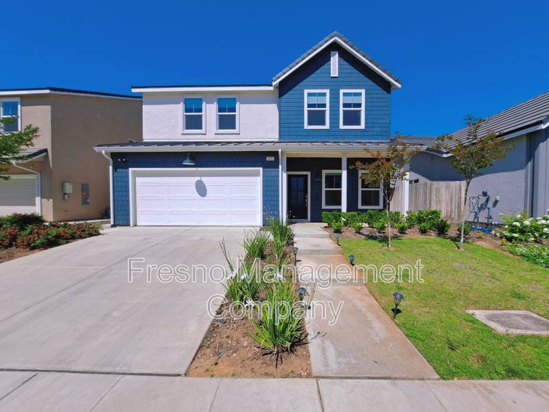 Apartment for rent at 911 Blue Oak Lane W, Madera, CA 93636