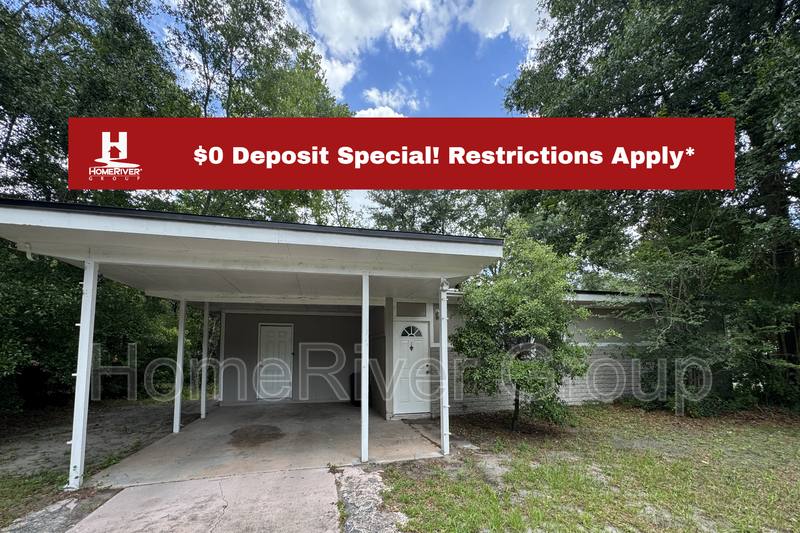 7805 La Trec Dr, Jacksonville, FL 32221
