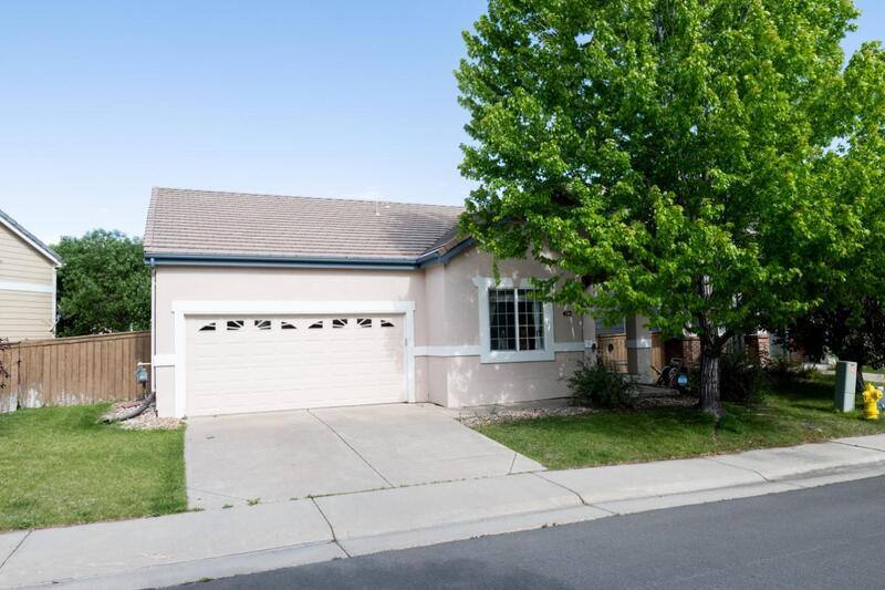 House for rent at 412 Chambers Way, Aurora, CO 80011