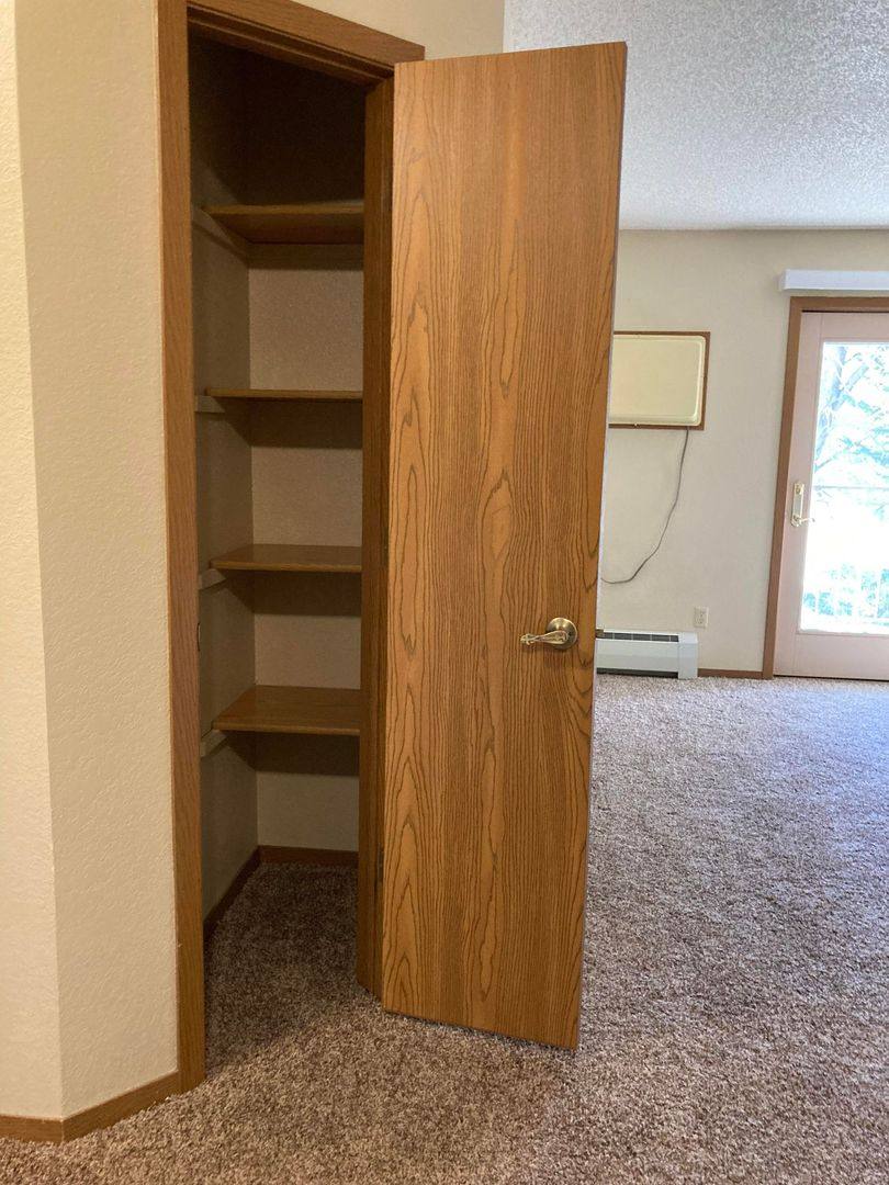 Apartment for rent at 1800-1820 E Capitol Ave, Bismarck, ND 58501