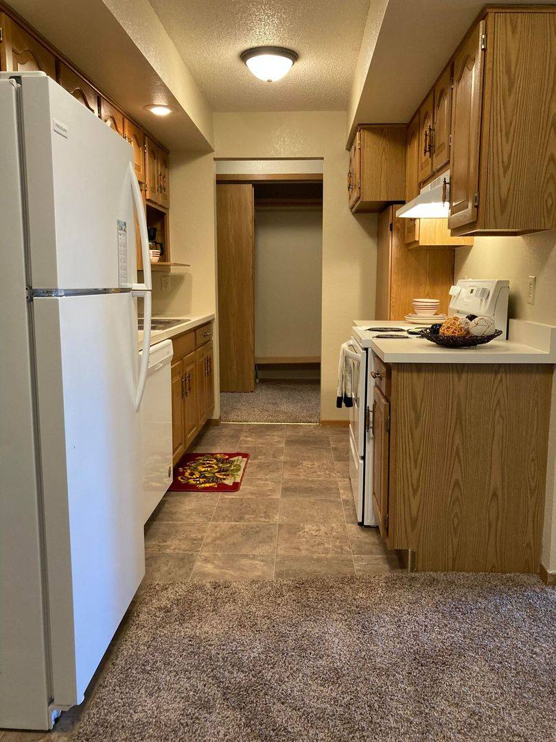 Apartment for rent at 1800-1820 E Capitol Ave, Bismarck, ND 58501