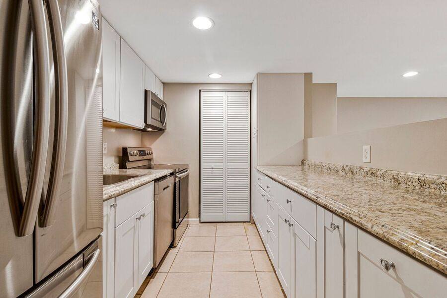 Apartment for rent at 122 Thomas St NW #B, Washington, DC 20001