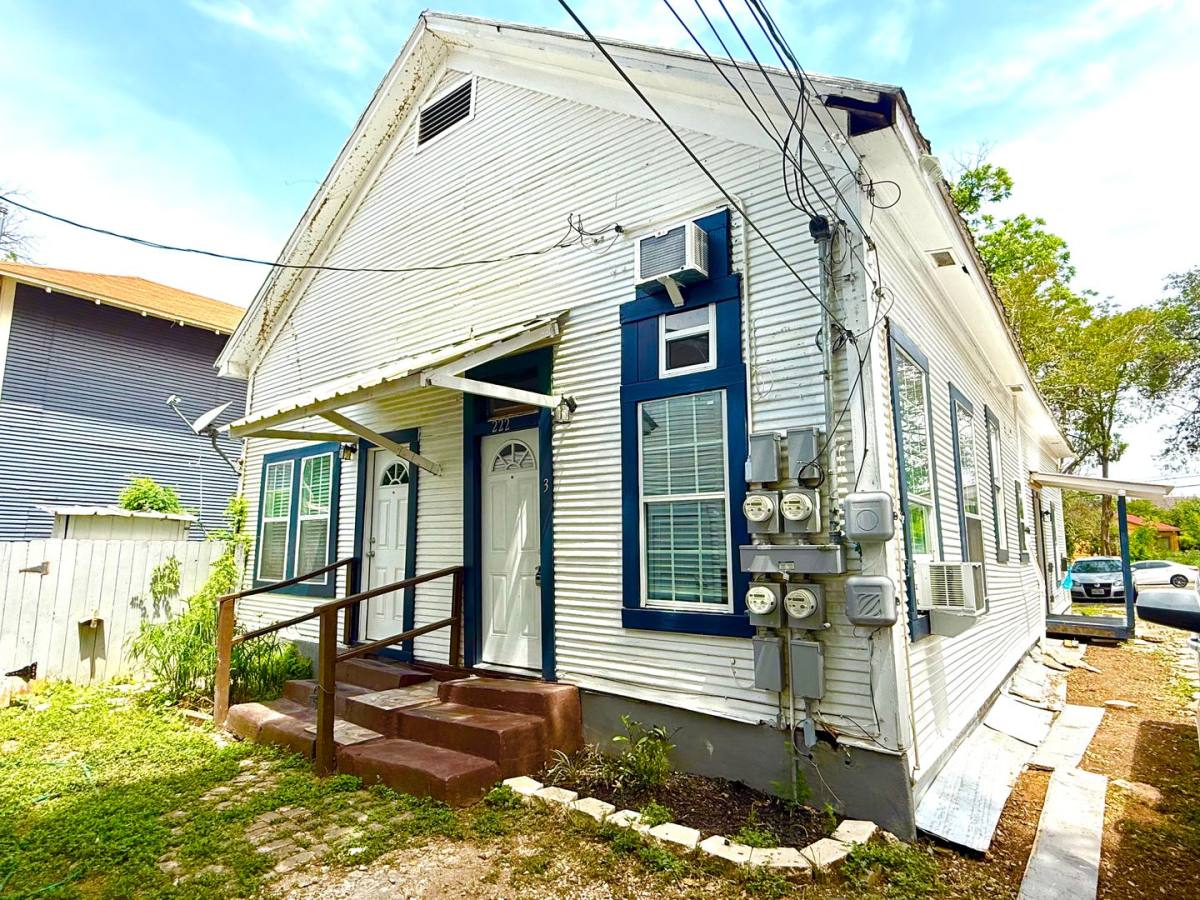 Apartment for rent at 222 Army Blvd, San Antonio, TX 78215