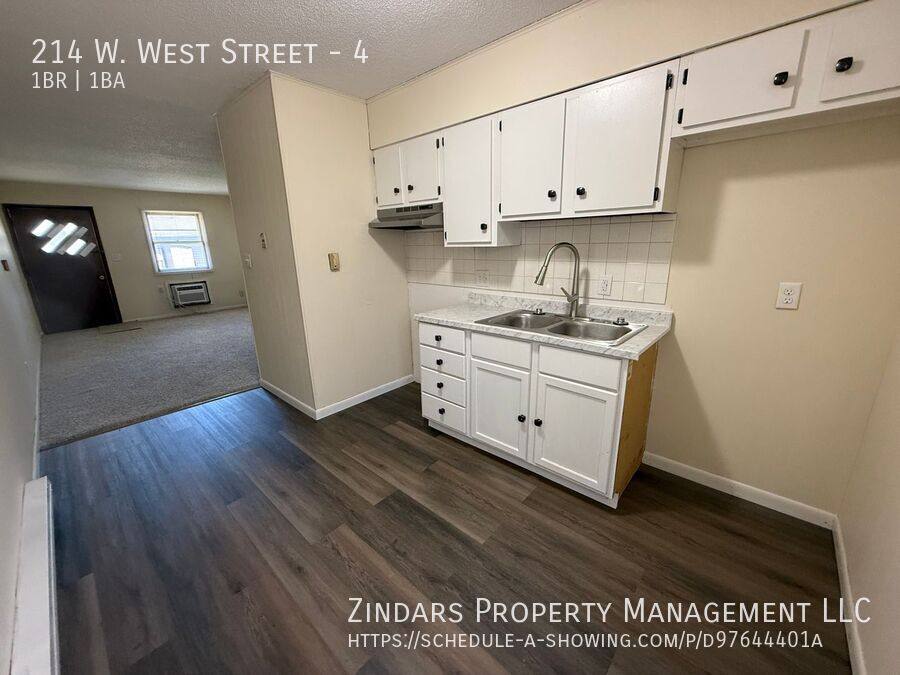 Apartment for rent at 214 W St #4, Georgetown, IL 61846