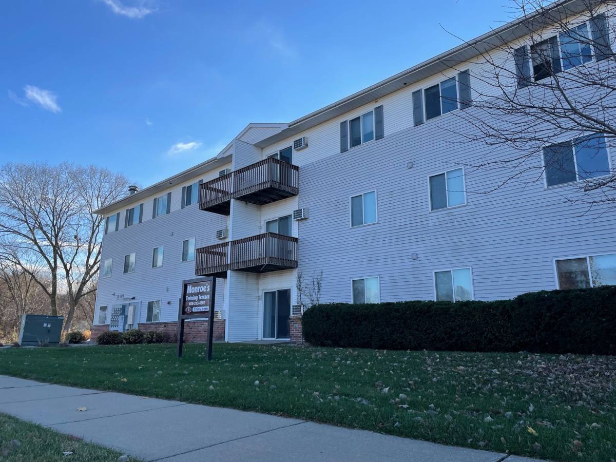Apartment for rent at 824 6th St, Monroe, WI 53566