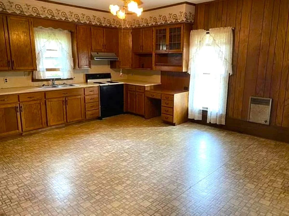 House for rent at 400 A Main St, Murray, KY 42071