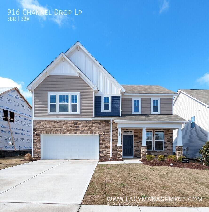 House for rent at 916 Channel Drop Lp, Zebulon, NC 27597