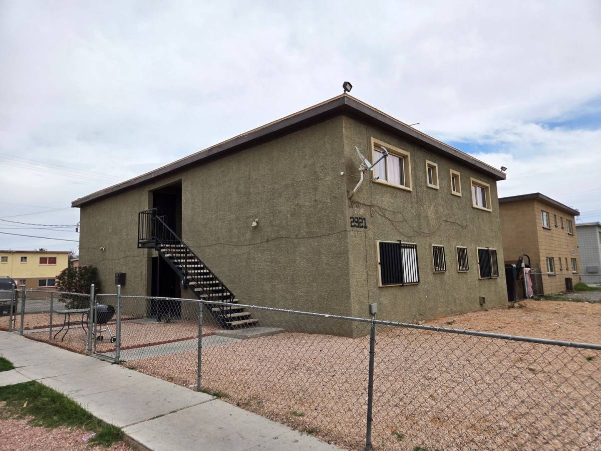 Apartment for rent at 2921 E Elm Ave, Las Vegas, NV 89101