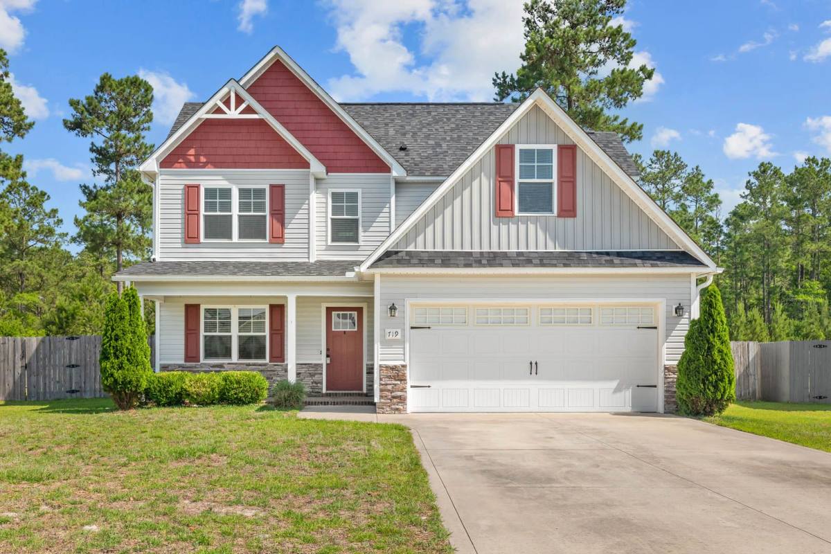 House for rent at 719 Addor Dr, Jacksonville, NC 28540