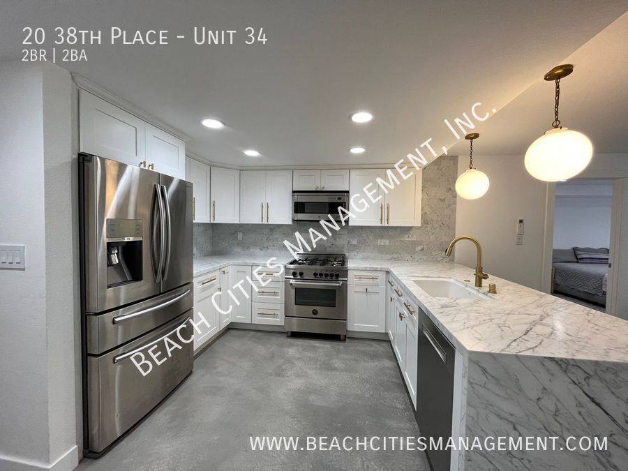 Condo for rent at 20 38th Place #34, Long Beach, CA 90803