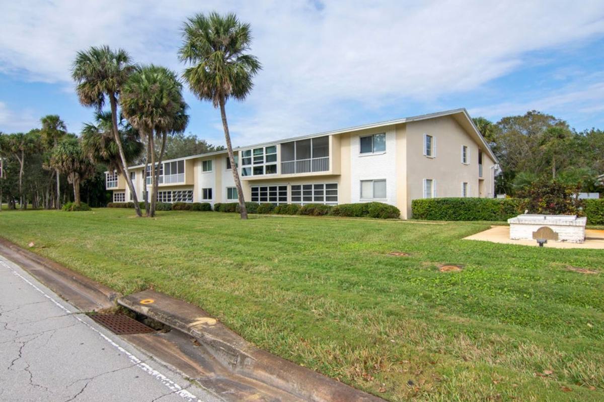 Condo for rent at 600 Royal Palm Blvd #5A, Vero Beach, FL 32960