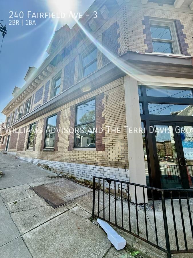 Apartment for rent at 240 Fairfield Ave #3, Bellevue, KY 41073